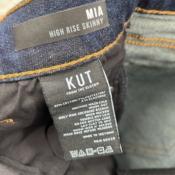 NEW Kut From the Kloth 6, Mia Mid Rise Skinny Darn Blue Denim Jeans Distressed - Picture 6 of 16